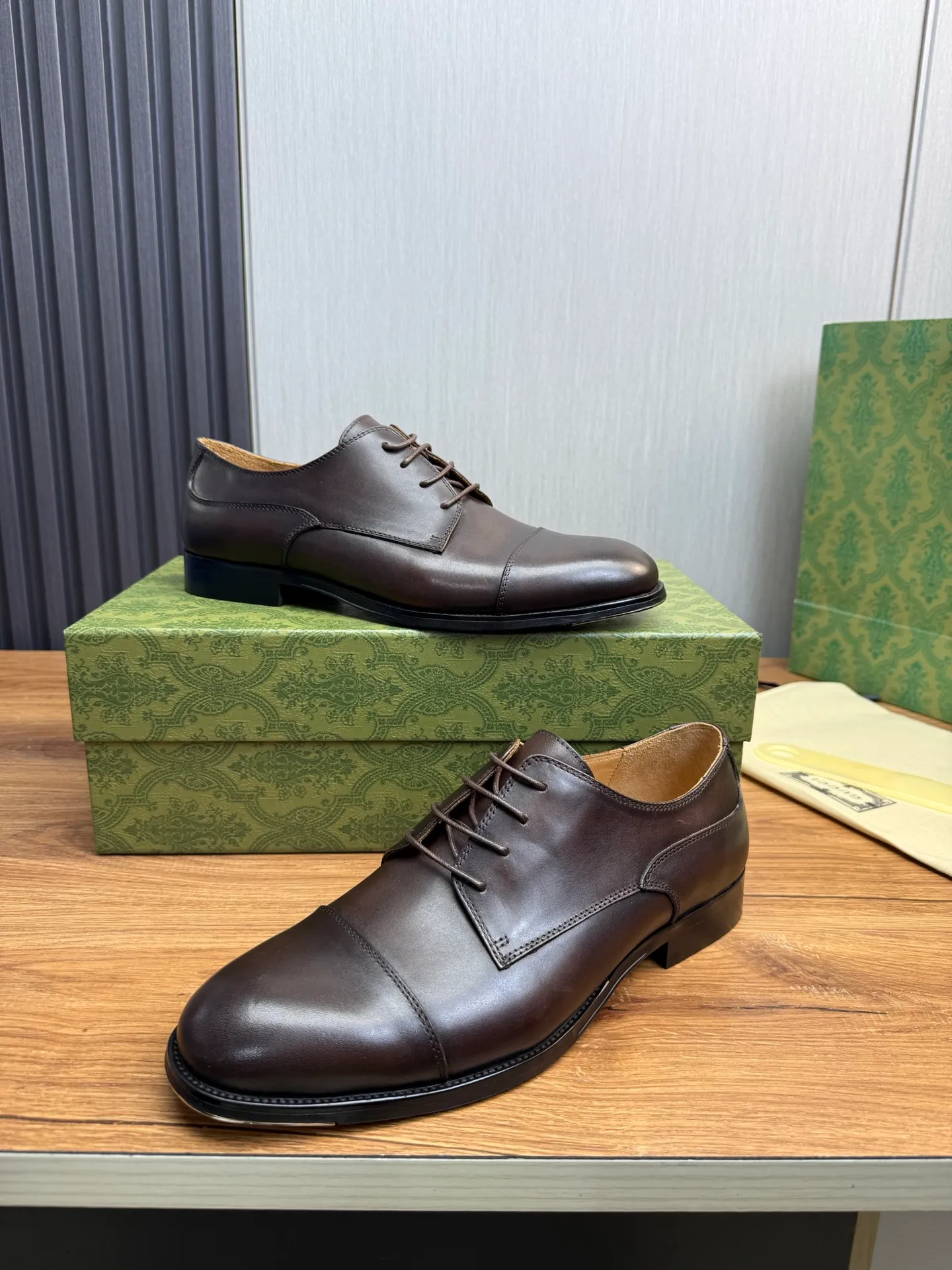 Men's shoes 💰680💰 GUCCI Gucci. Men's business casual leather shoes, all made of imported original brand leather, just to create a more comfortable wearing experience. Upper: original cowhide + imported cowhide lining, original non-slip and wear-resistant outsole ✔️36-45 (38.45 non-refundable)